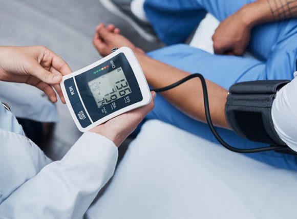 Cum prevenim hipertensiunea arteriala: sfaturi practice si eficiente